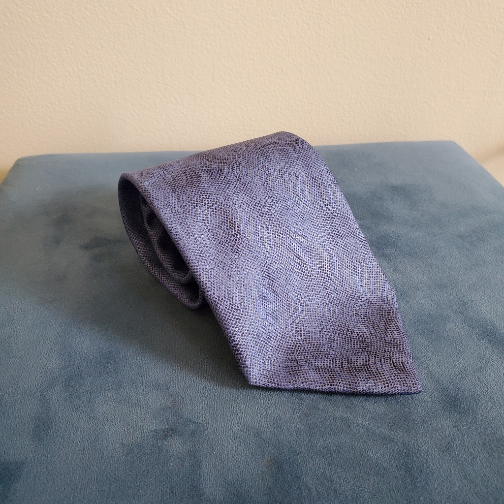 Lanvin Made In France 100% Silk Satin Blue Minimalist Men's Tie